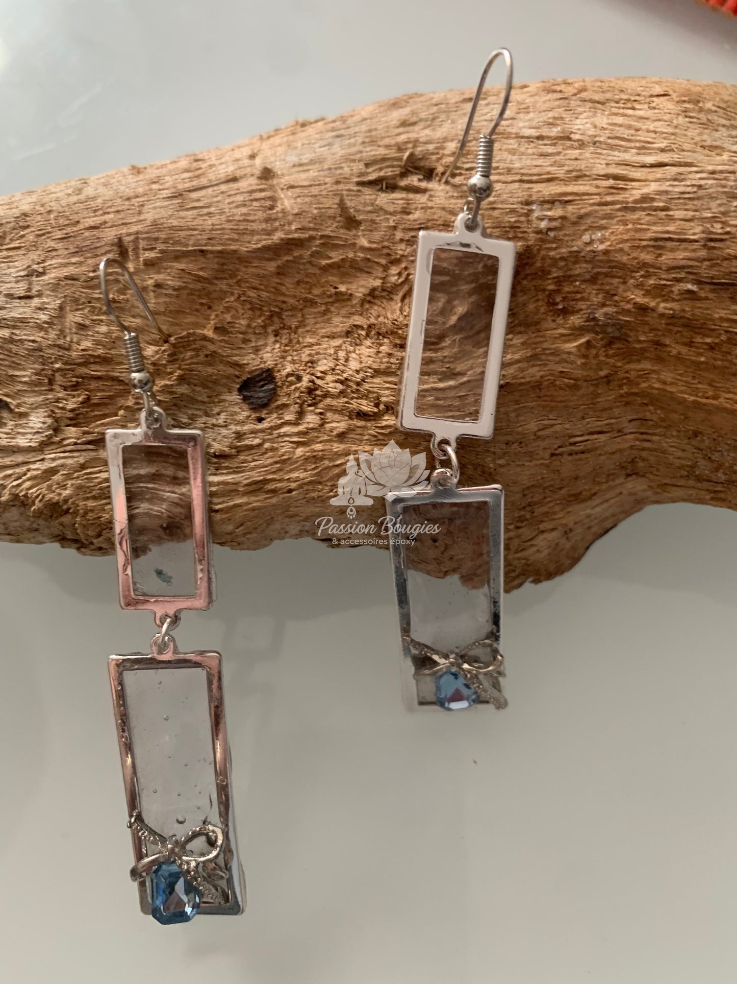 Boucles d’oreilles noeud bleu