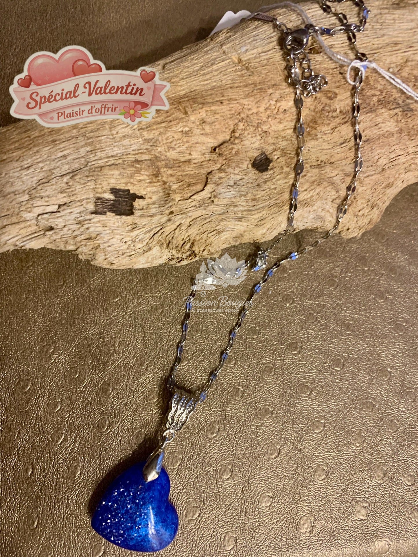 Collier «cœur bleu »