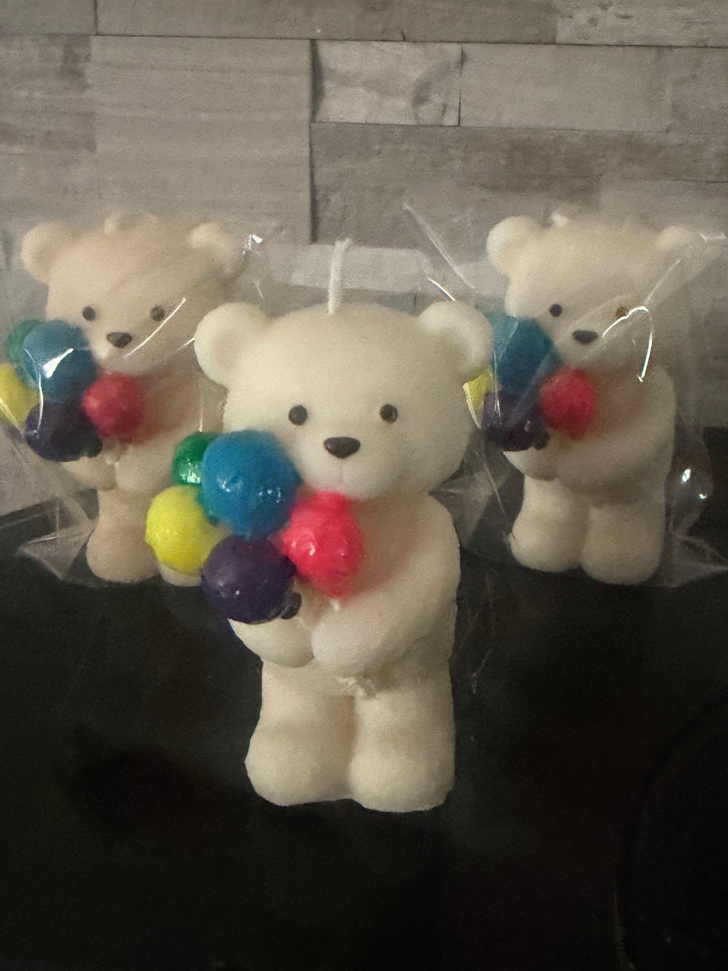 Nounours avec ballons