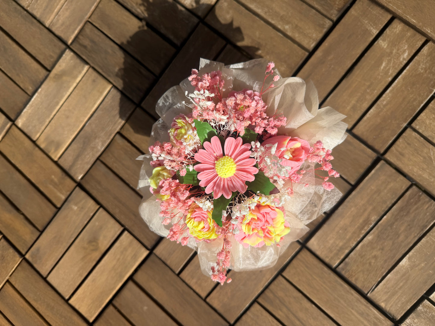 Composition florale personnalisable avec message