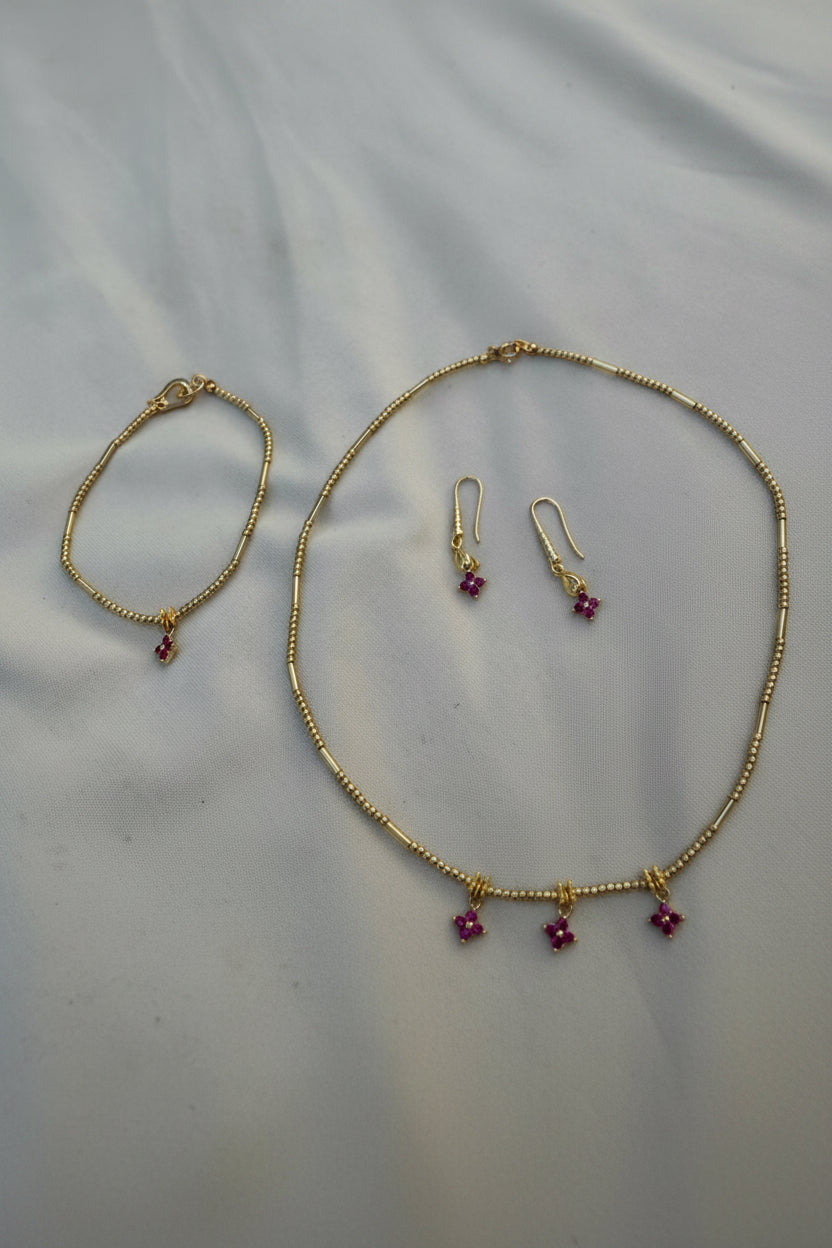 Parure « fuschia »