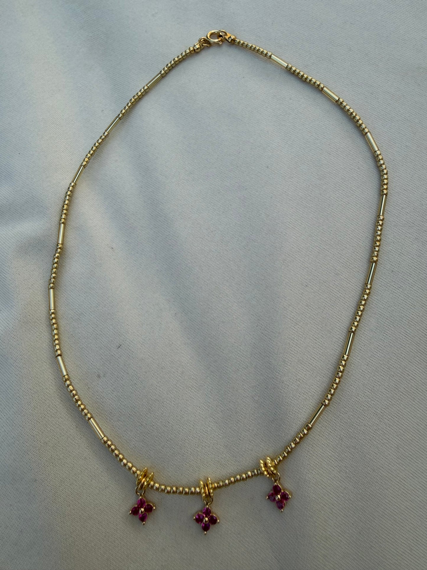Parure « fuschia »