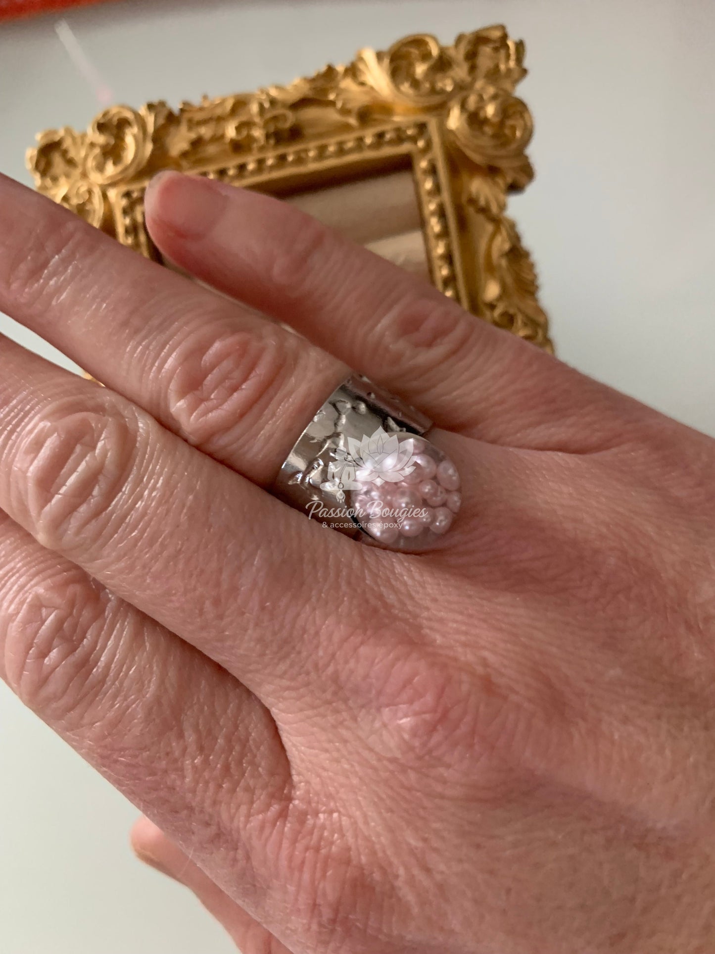 Bague perlée
