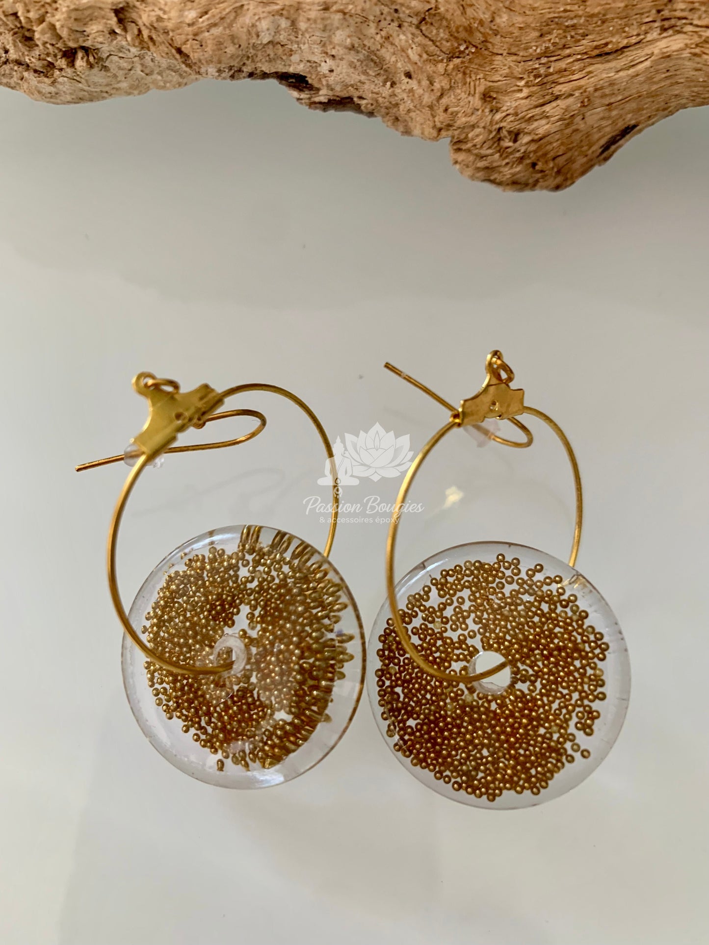 Boucles d’oreilles créoles avec anneau 2 modèles