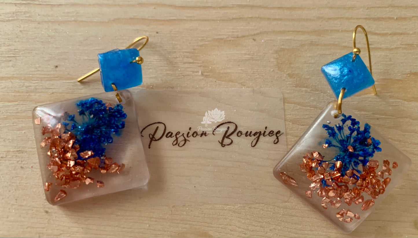 Boucles d’oreilles corail bleu