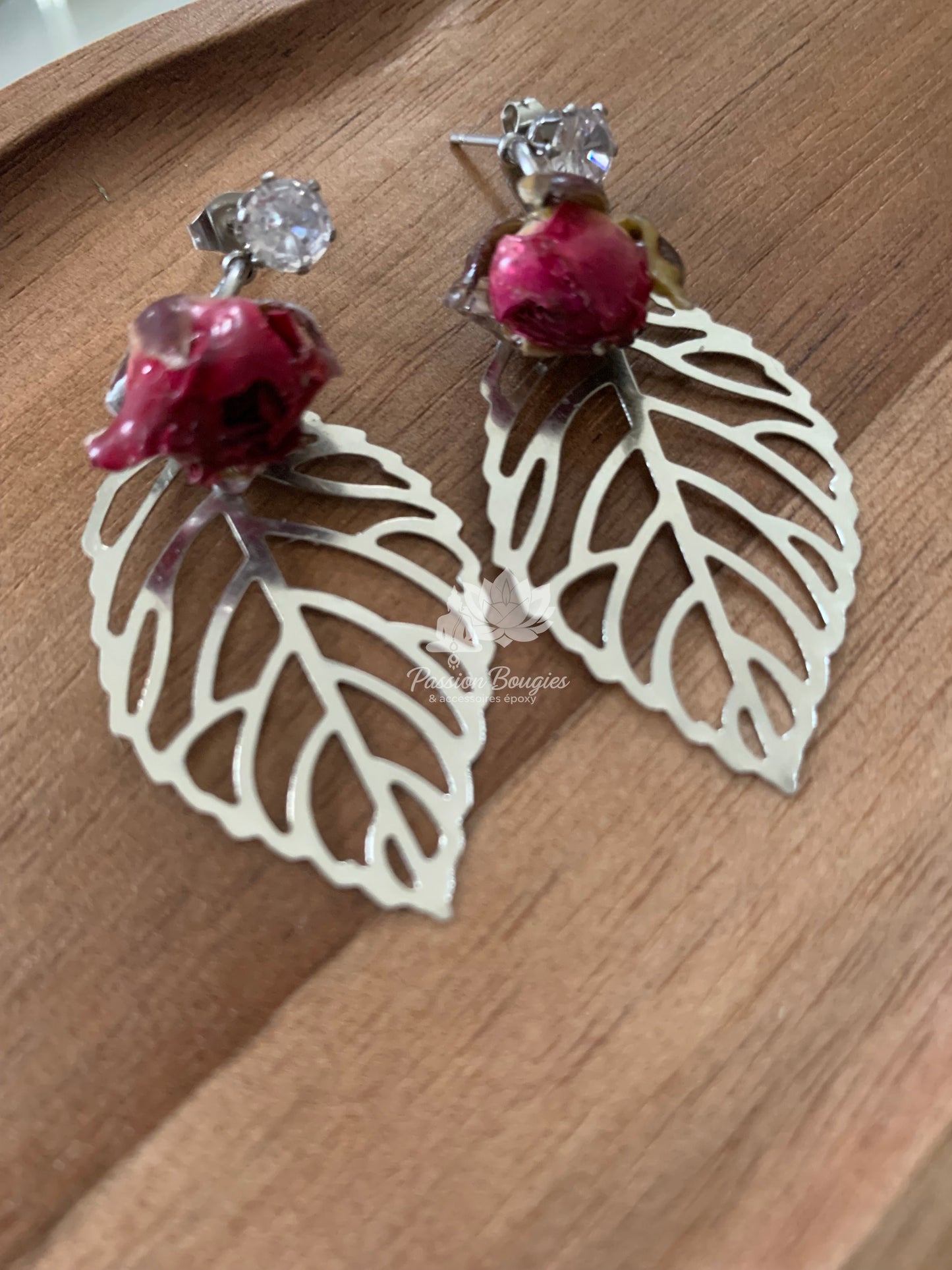 Boucles d’oreilles feuilles rose