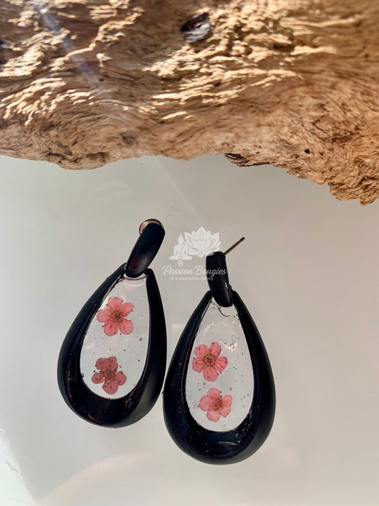 Boucles d’oreilles à fleurs