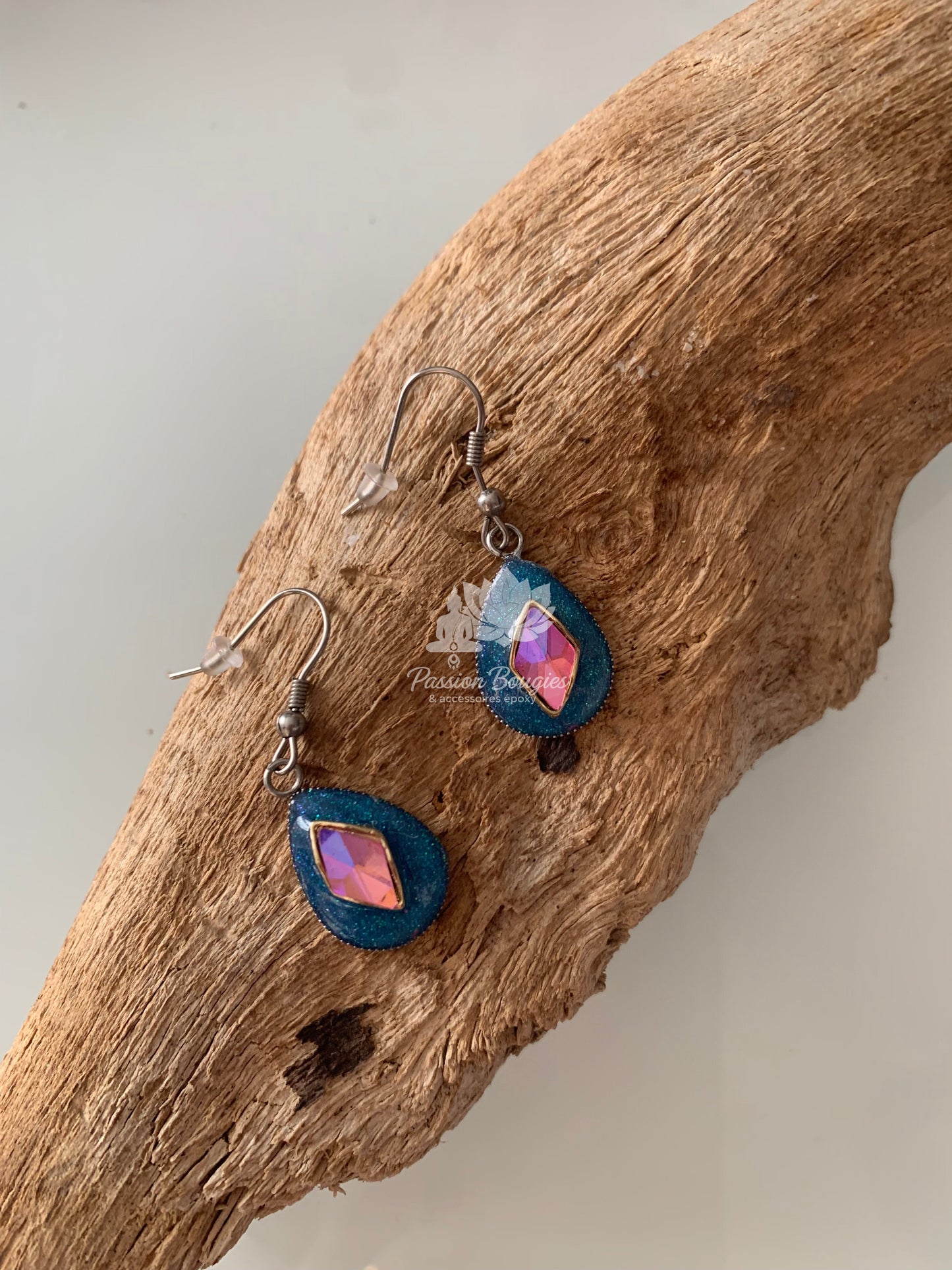 Boucles d’oreilles goutte bleue