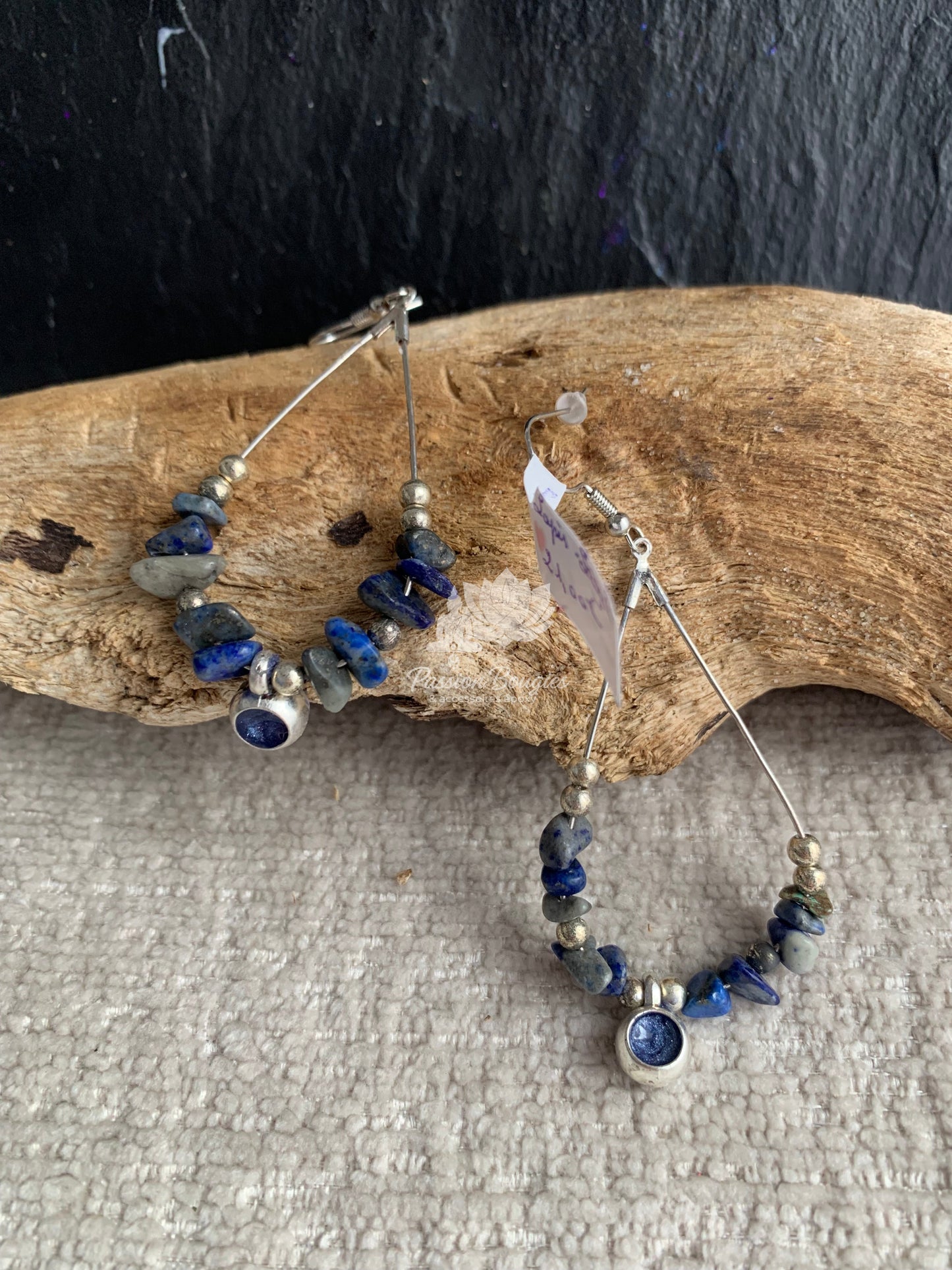 Boucles d’oreilles créoles avec pierres naturelles lapi lazuri