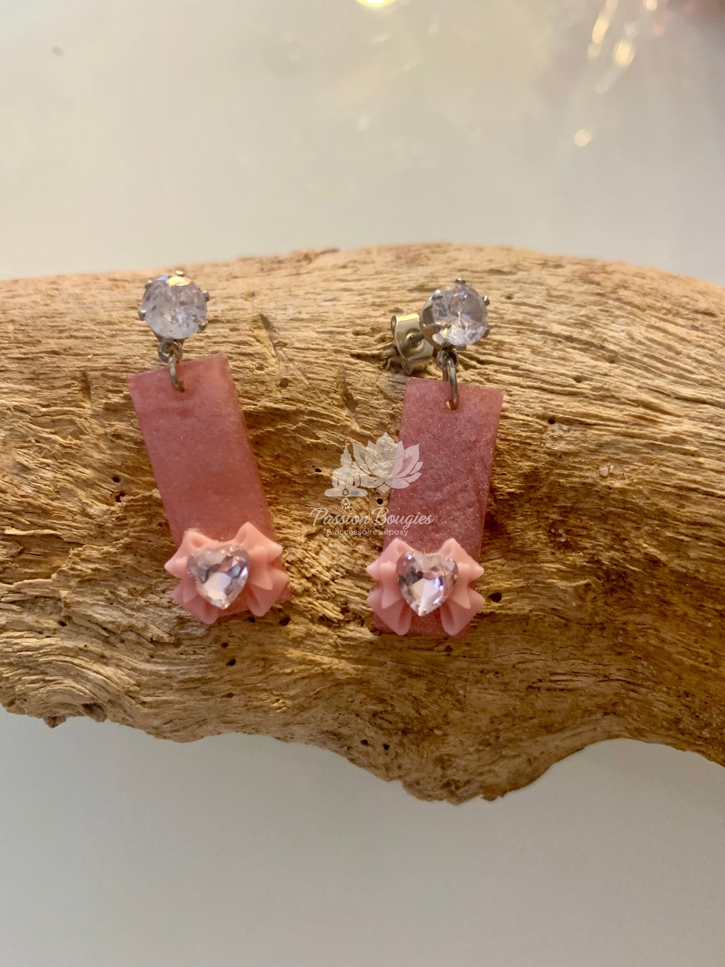 Boucles d’oreilles noeud