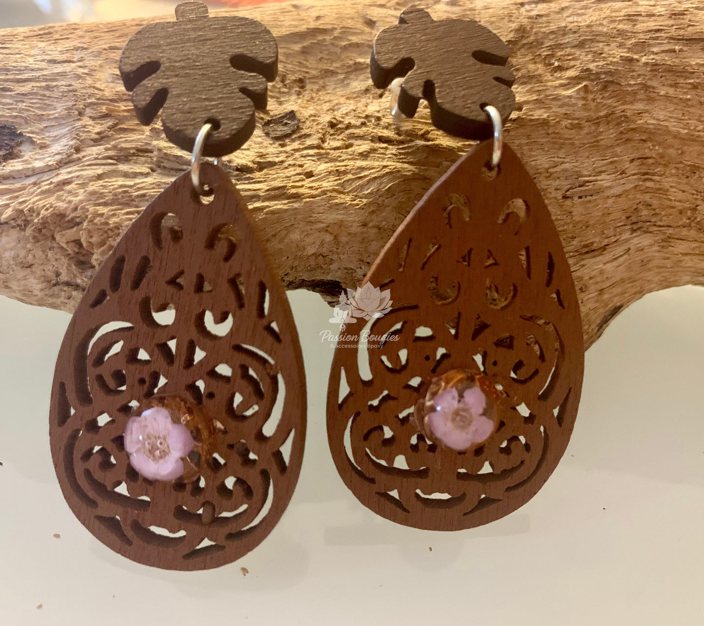 Boucles d’oreilles ornement bois