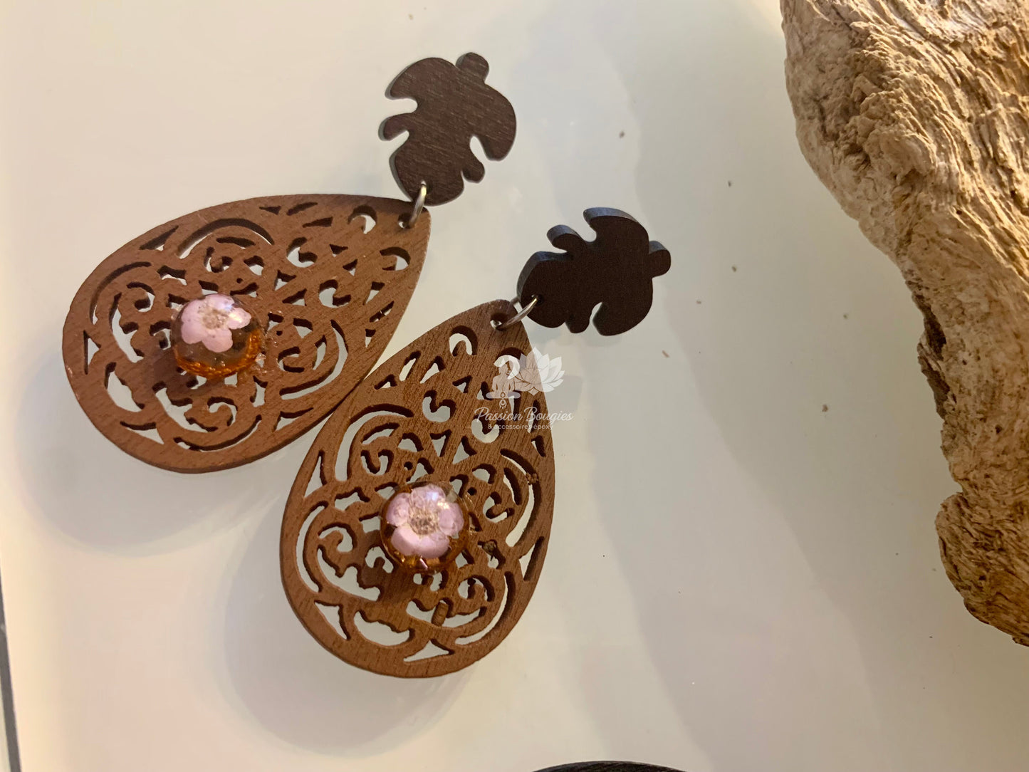Boucles d’oreilles ornement bois