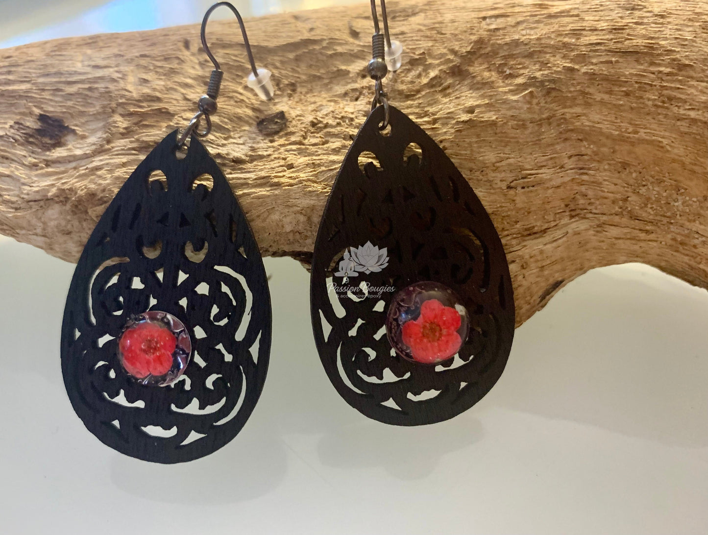 Boucles d’oreilles ornement bois