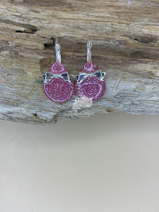 Boucles d’oreilles pailleté rosé noeud argenté