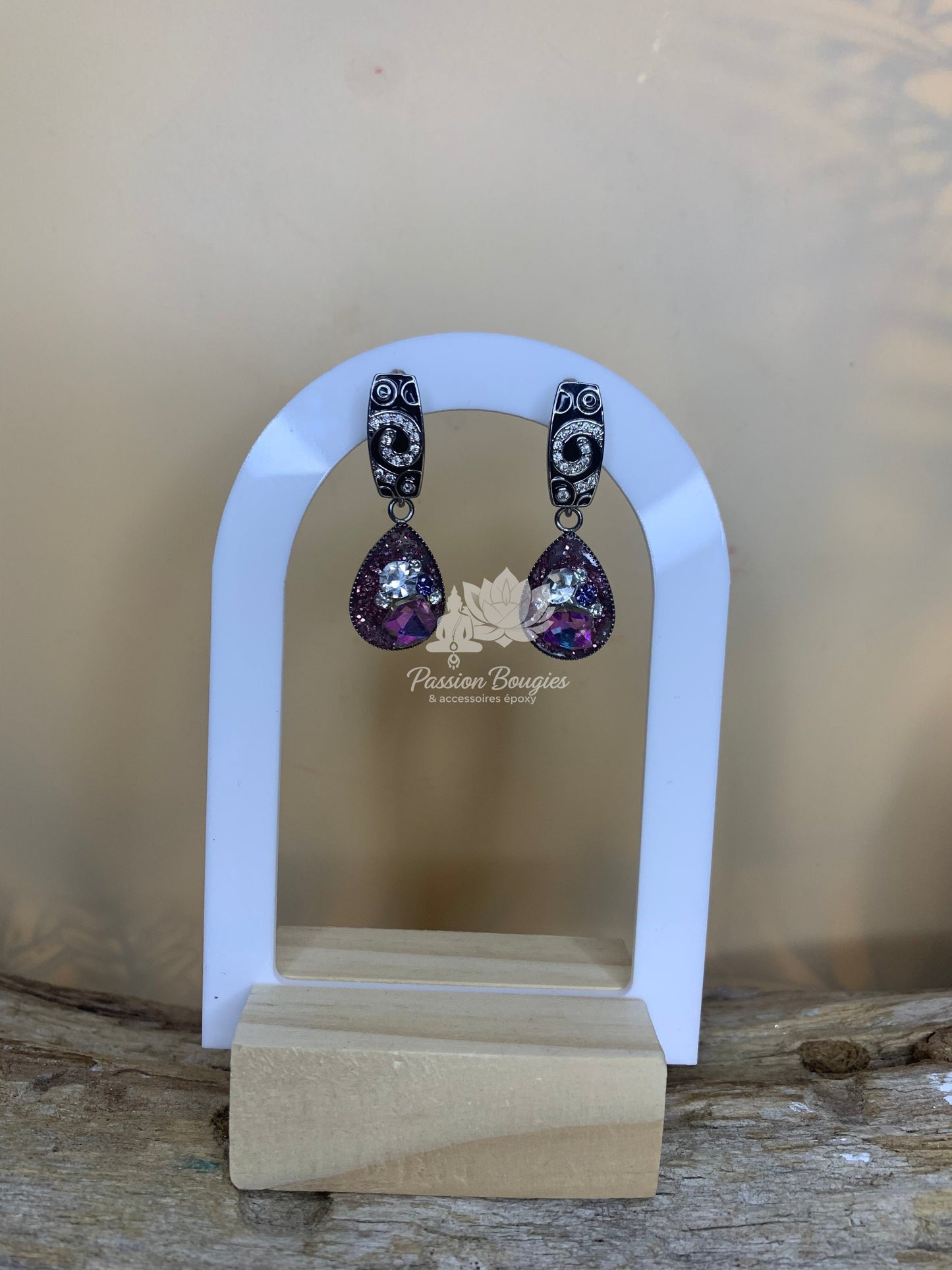 Boucles d’oreilles pailleté rosé pierres cristal