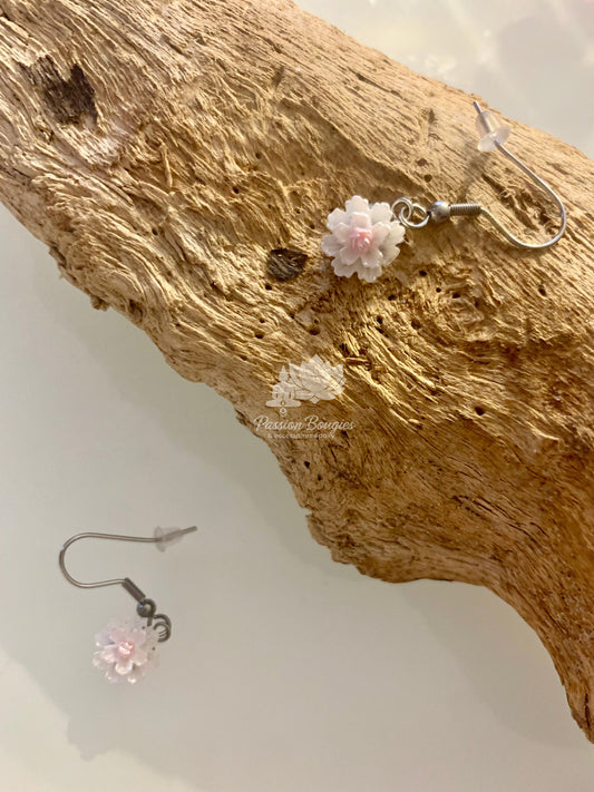 Boucles d’oreilles petites fleurs