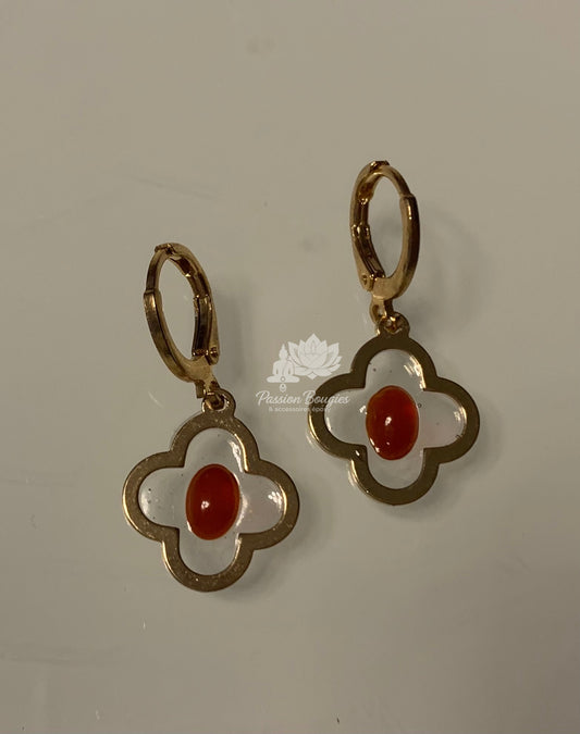 Boucles d’oreilles trèfle cornaline