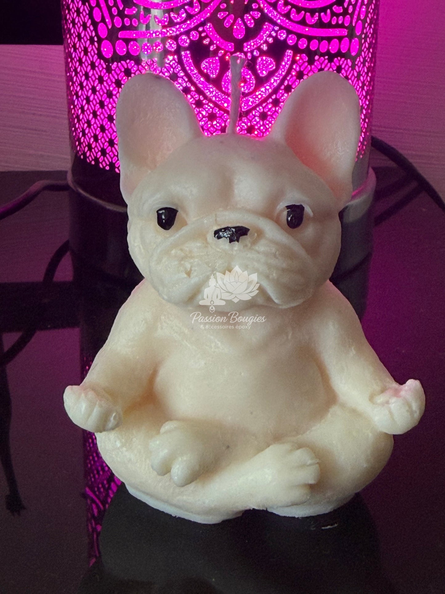 Bougie bouledogue zen