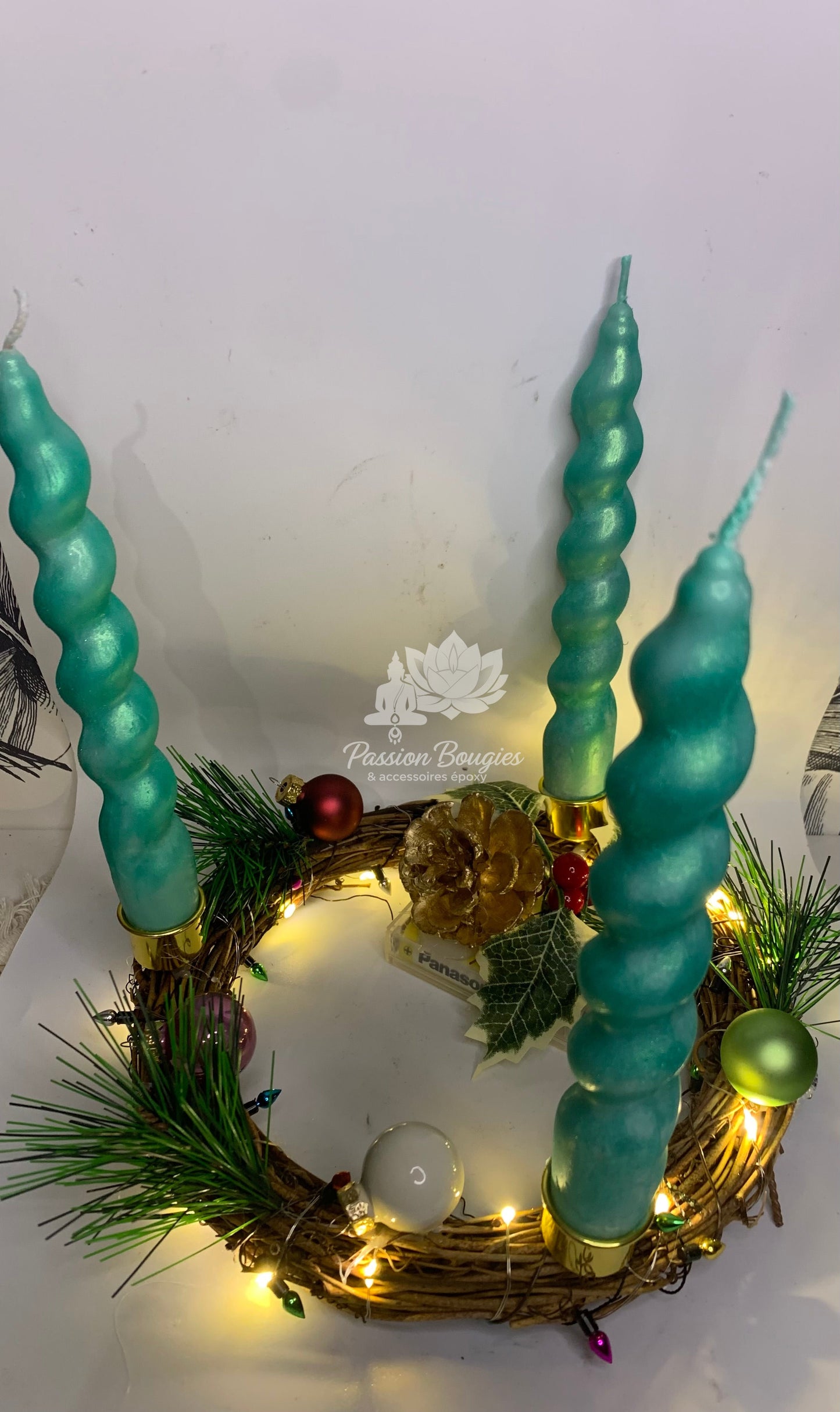 Centre de table couronne lumineuse à bougies torsadées 2