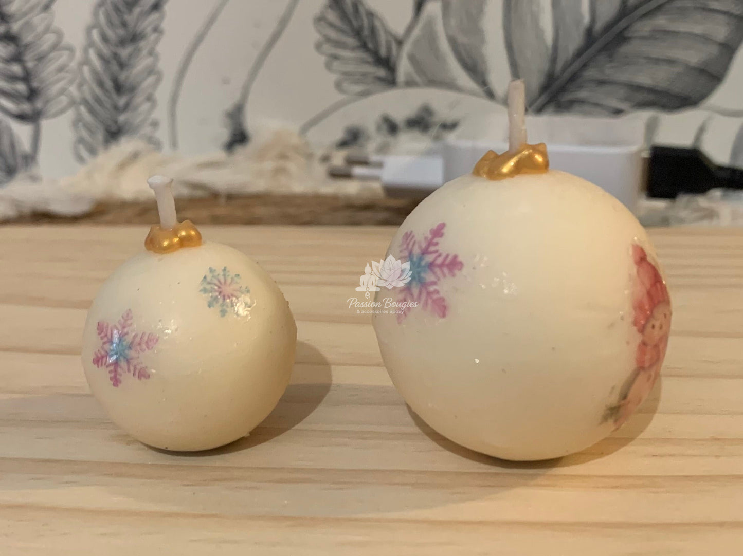 Coffret de Bougies boule de Noël décorée