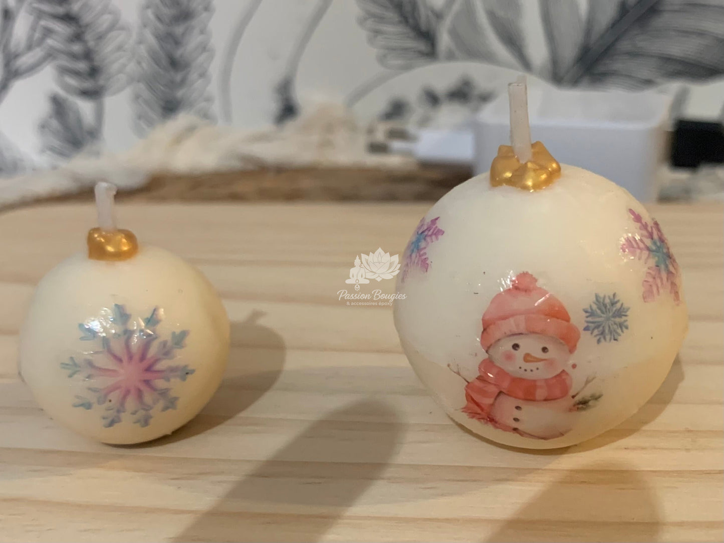Coffret de Bougies boule de Noël décorée