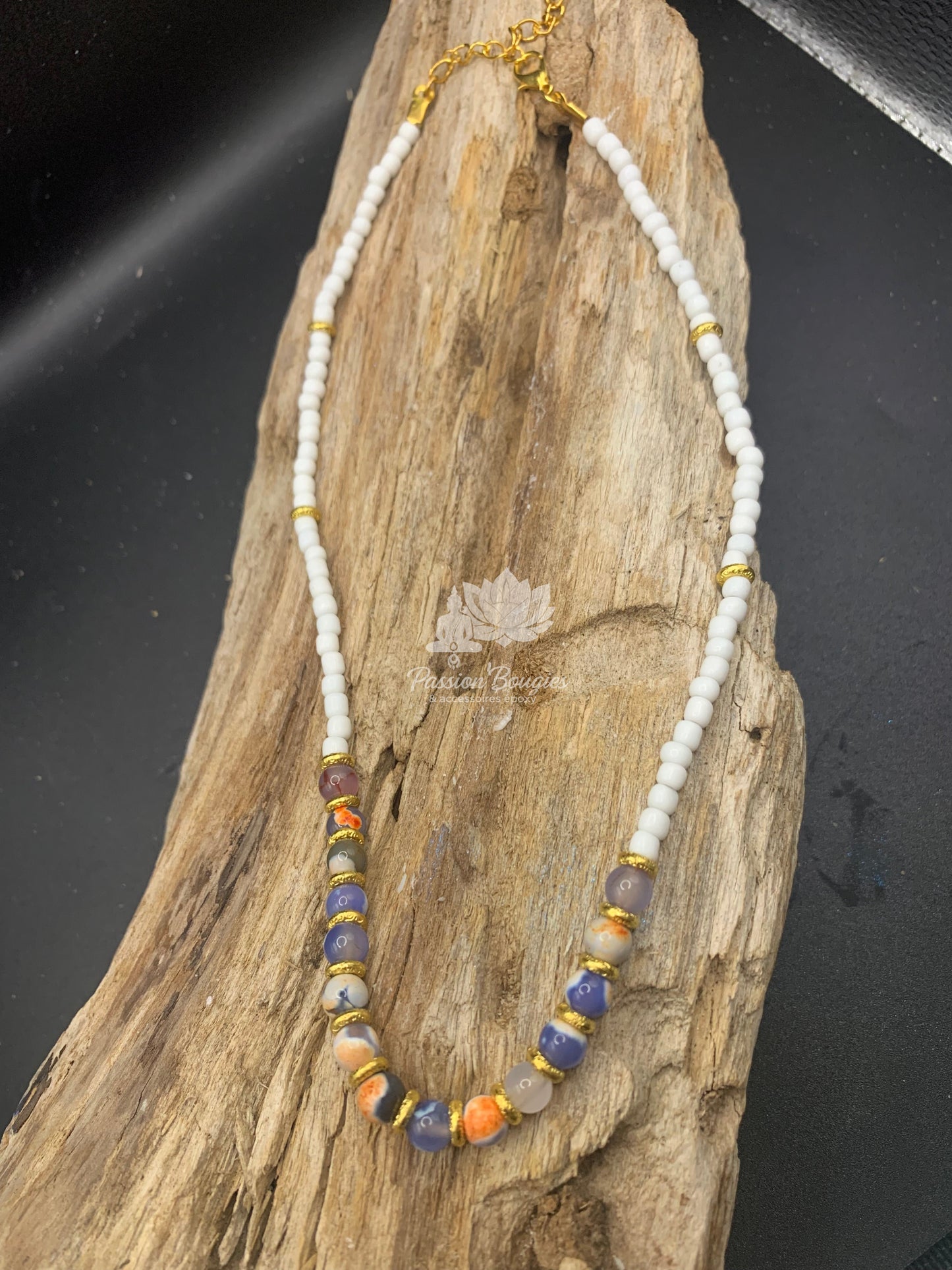 Collier agate orange bleuté et onyx
