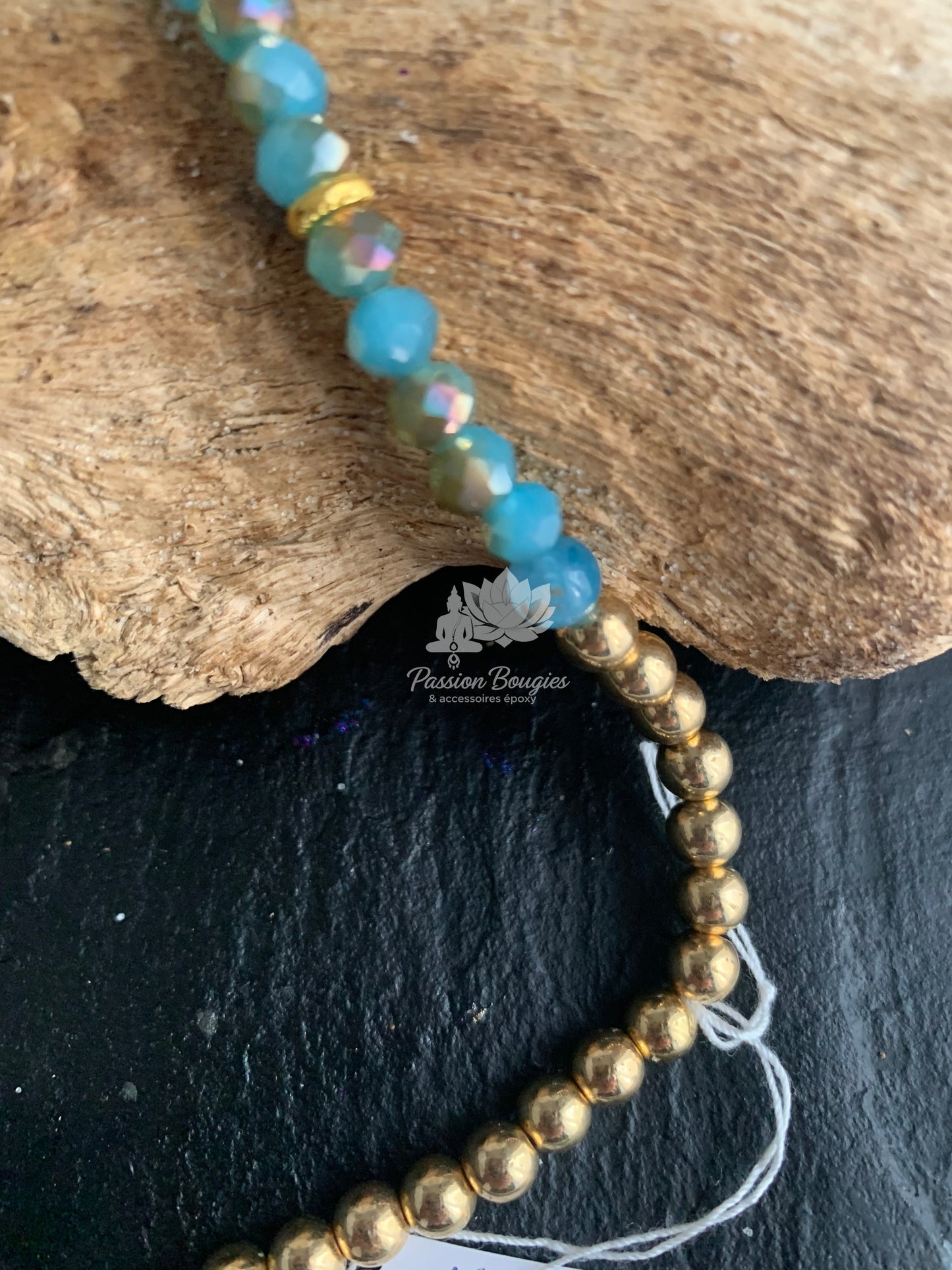 Collier bi couleur « la croix »