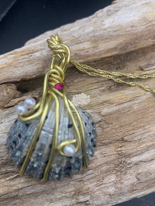 Collier coquillage perlé