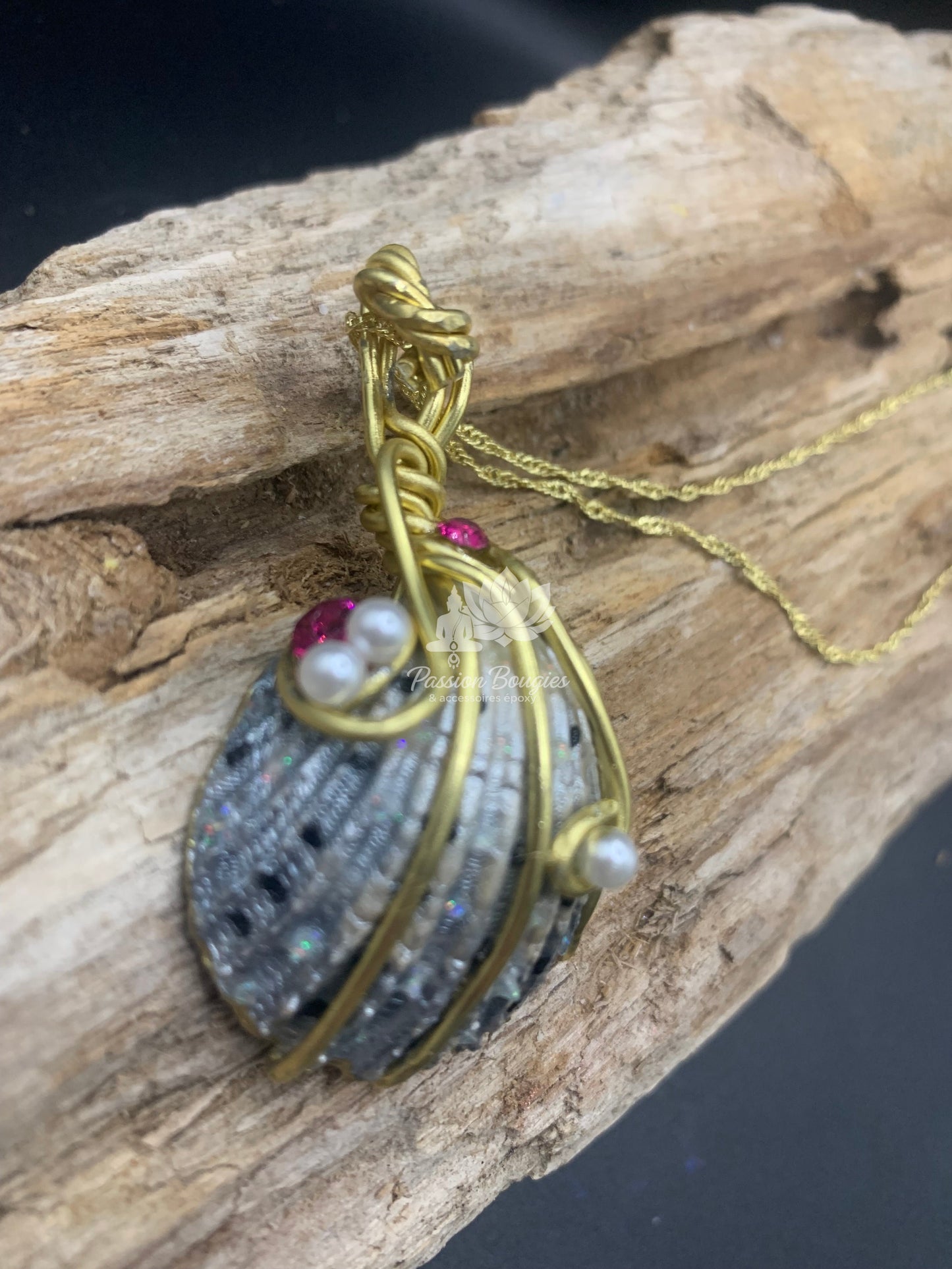 Collier coquillage perlé