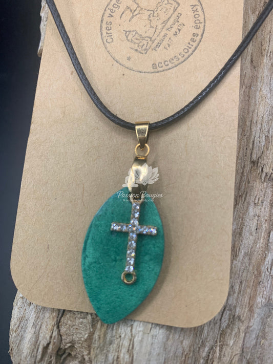 Collier croix