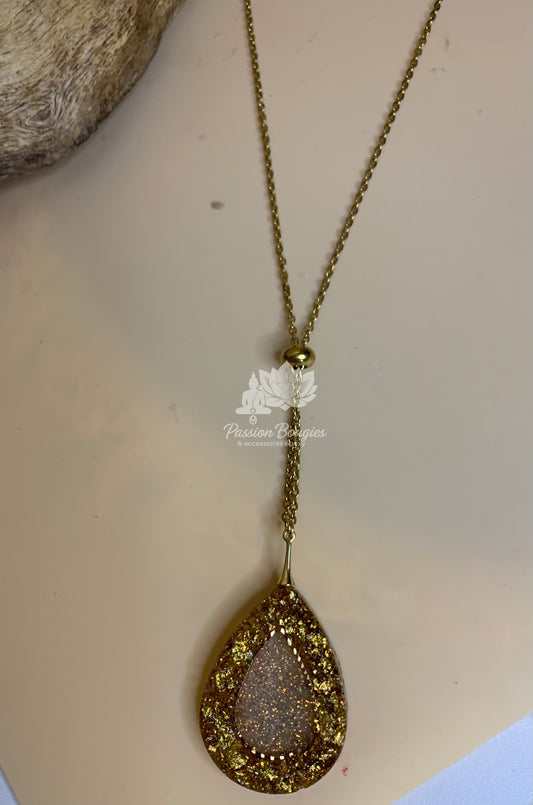 Collier doré