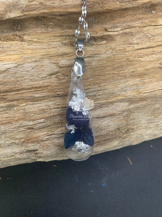 Collier hortensia bleu argenté
