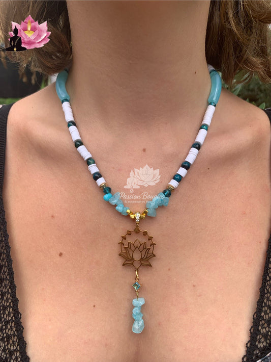 Collier lotus bleu