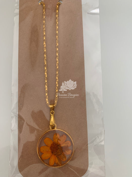 Collier marguerite
