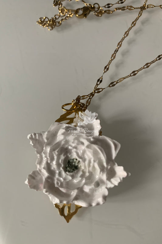 Collier marguerite blanche