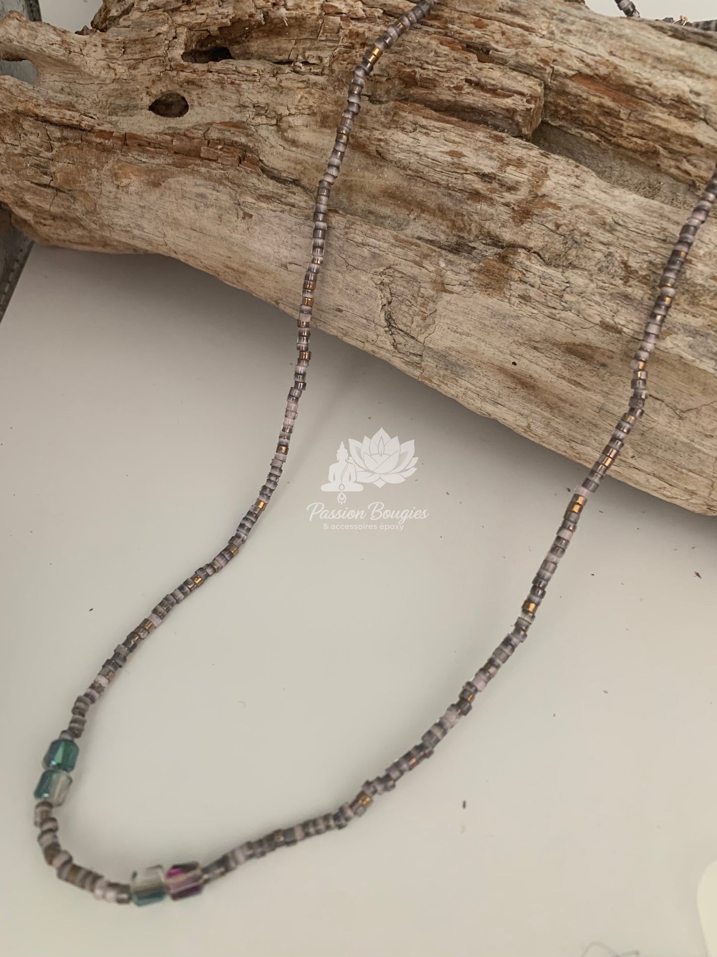 Collier pierres de verre