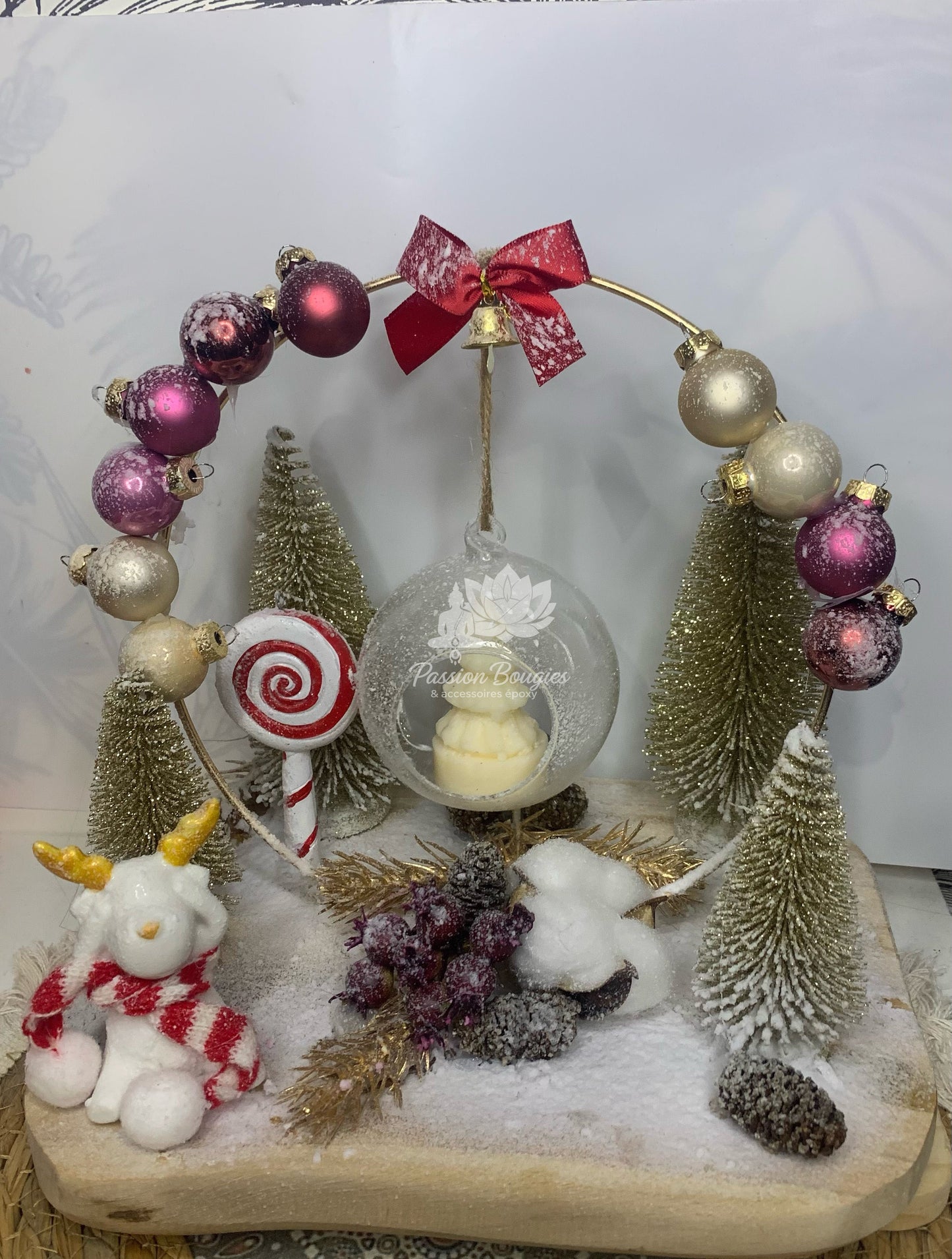 Composition village de  Noël cerf je n’entends pas
