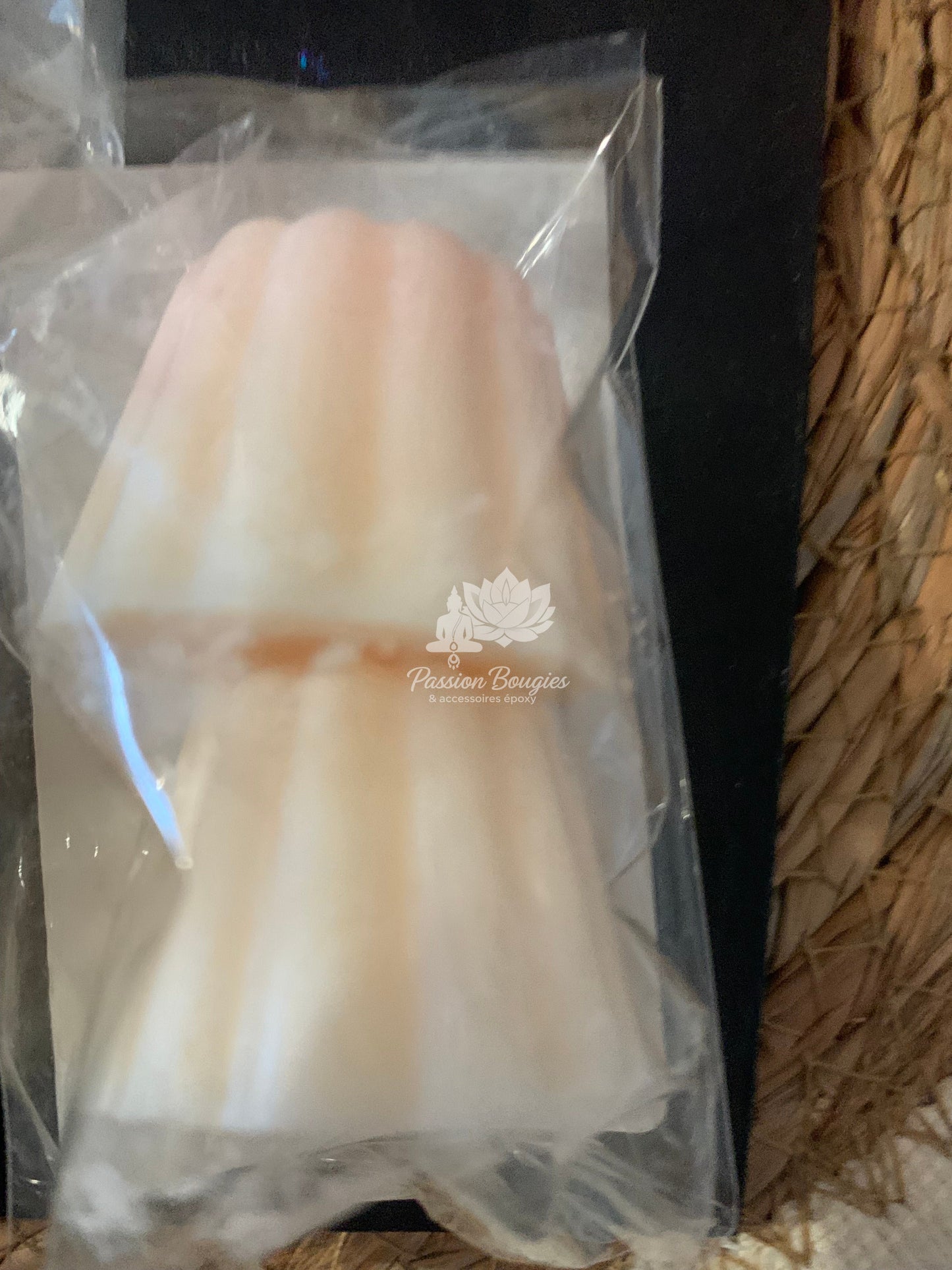 Fondants en cannelé, parfumés au thé de jasmin