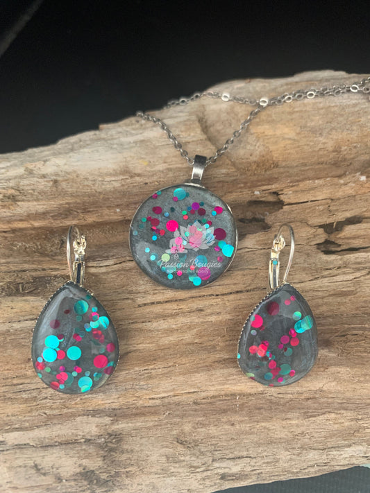 Parure collier et boucles d’oreilles confettis
