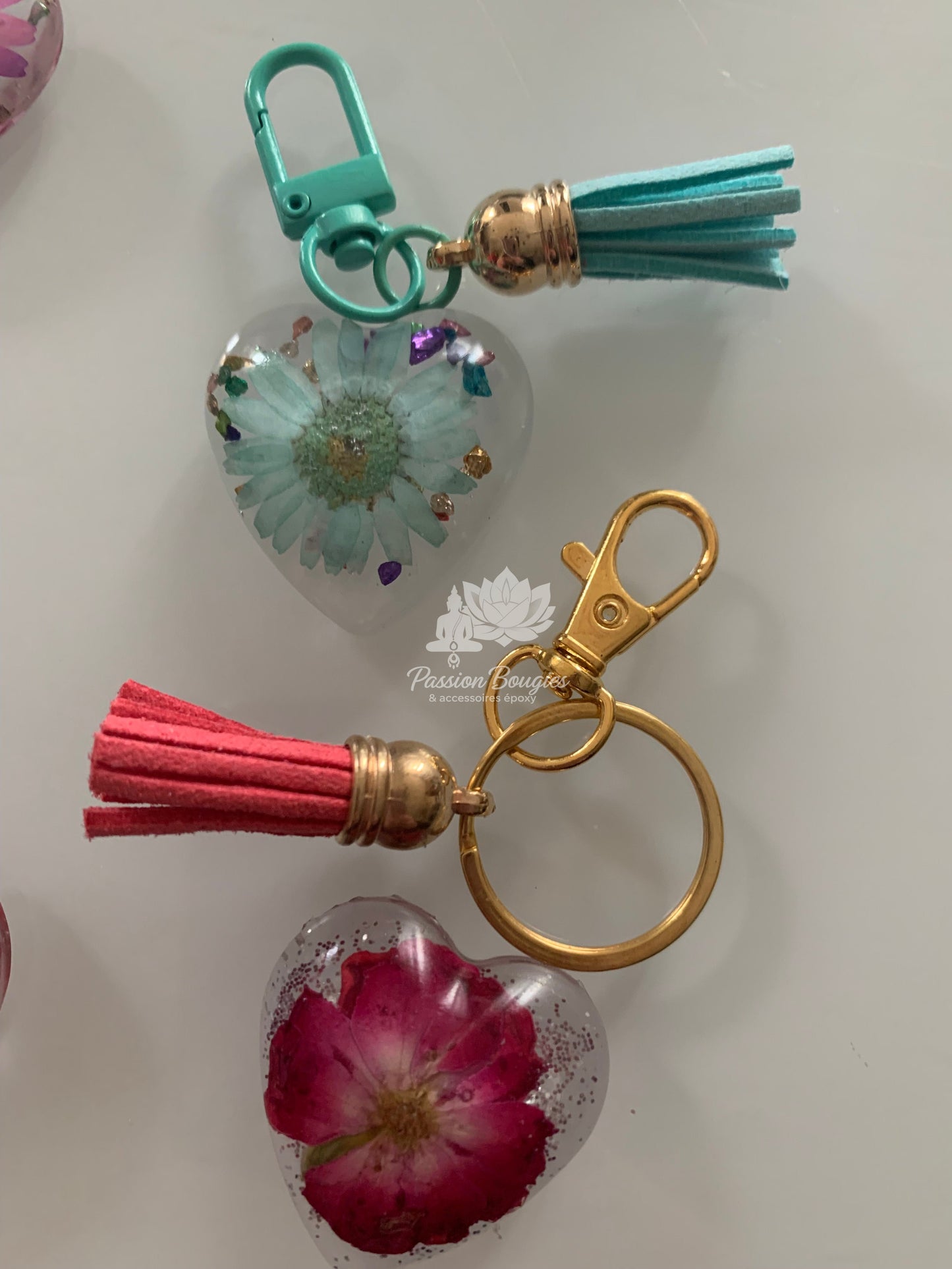 Porte-clefs cœur floral