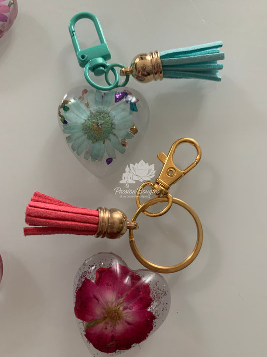 Porte-clefs cœur floral