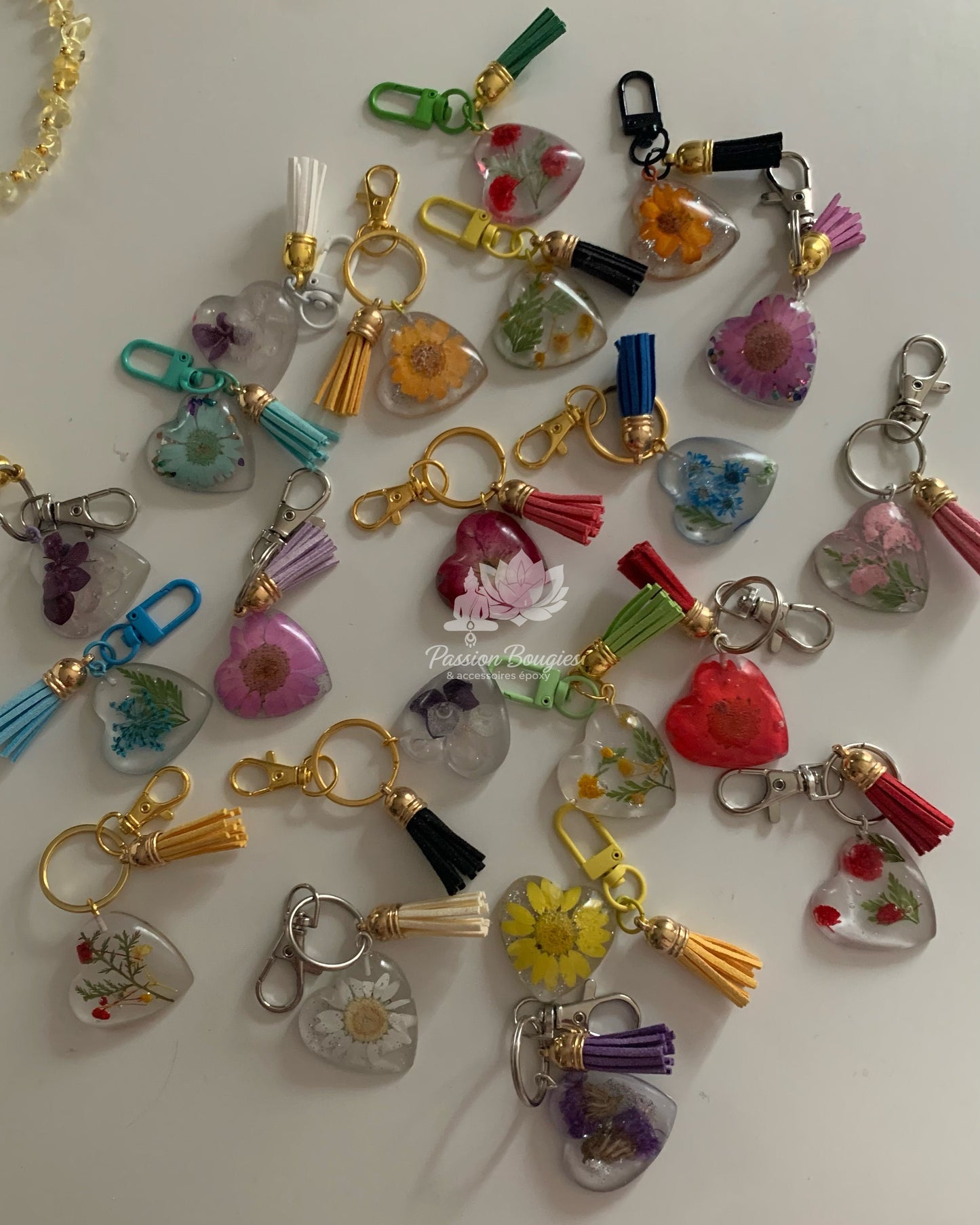Porte-clefs cœur floral