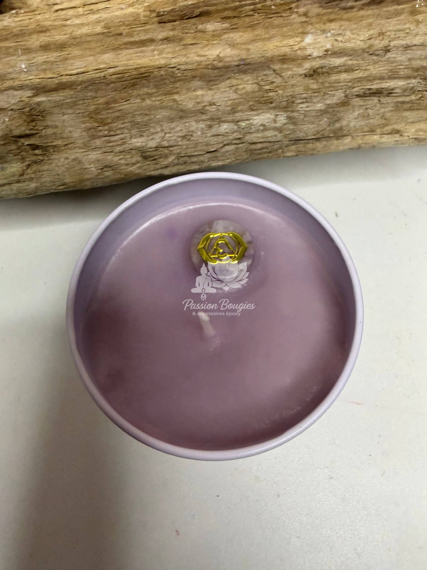 Pot métal doré ✨ Bougie énergétique – Chakra 3ème oeil 💜 parfumé au choix 🌿