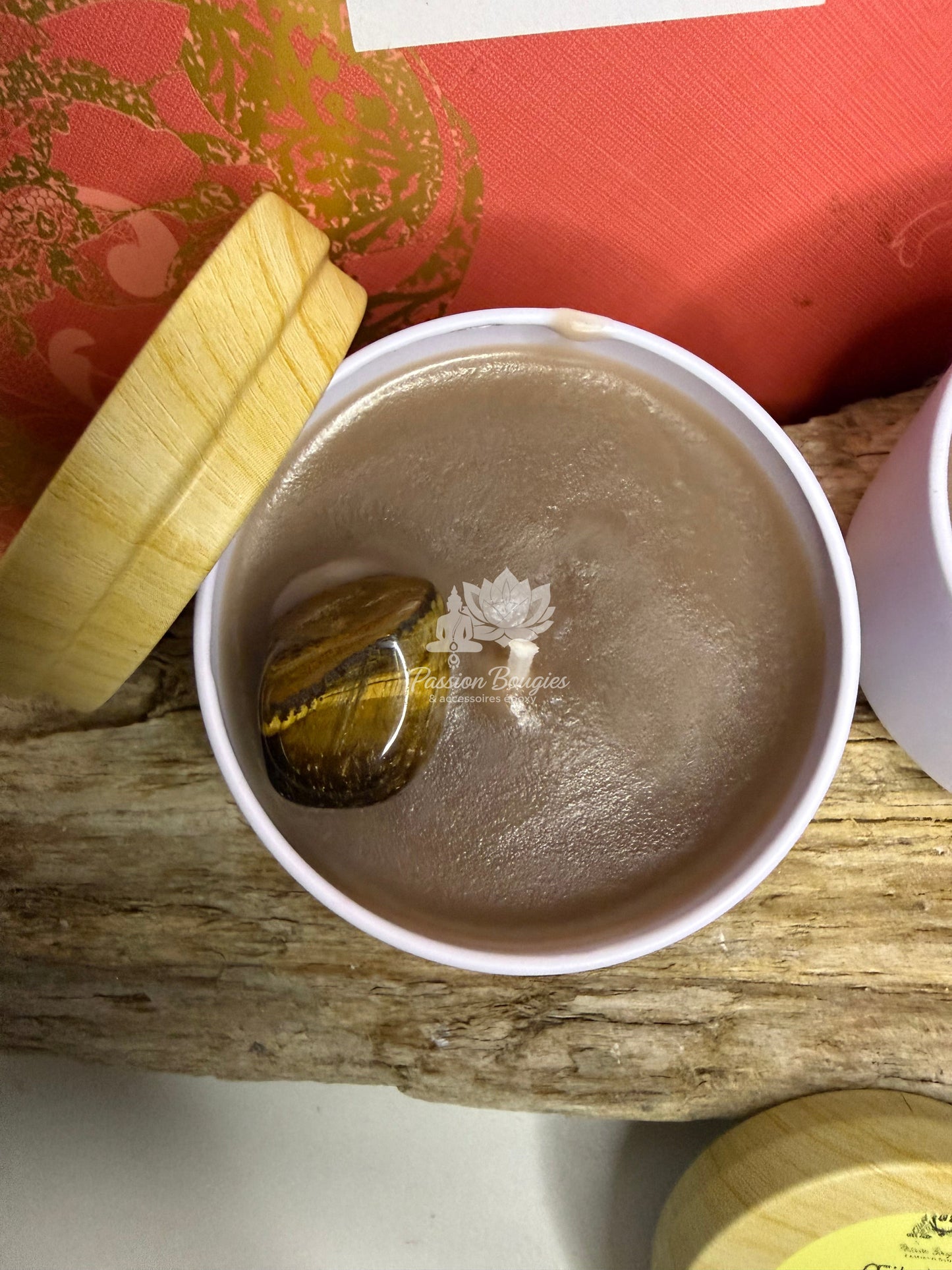 Pot métal doré ✨ Bougie énergétique – Chakra plexus solaire 💛 parfumé au choix 🌿